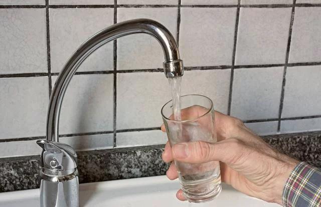 购买净水器需要知道的净水器骗局,购买净水器明智之举还是智商税