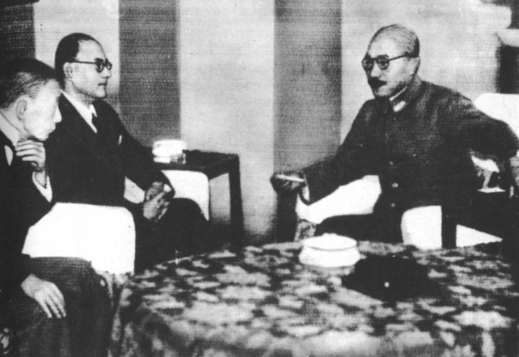 日本自卫队的荒唐事,昭和时代暴行