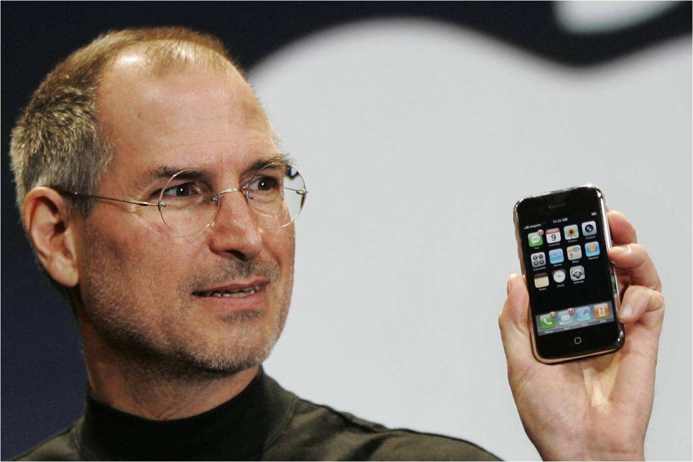 一代经典终究落幕,摩托罗拉v3当年有多牛逼