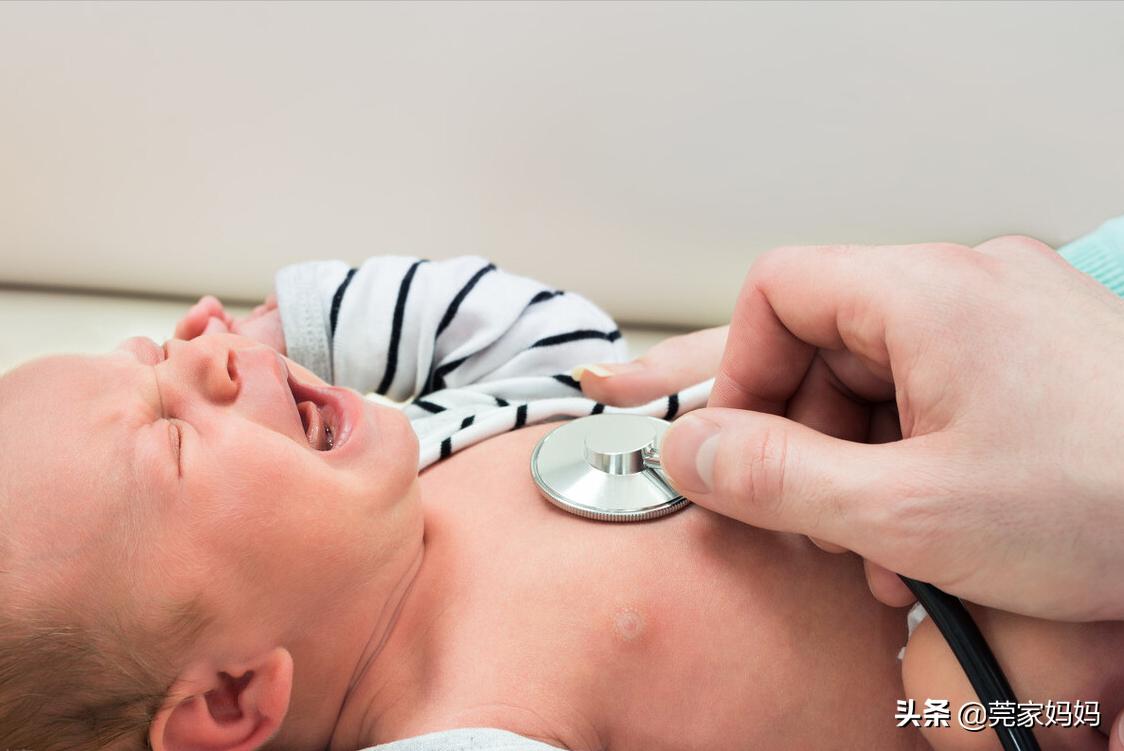 新生儿常见的护理问题,新生儿前15天的日常护理