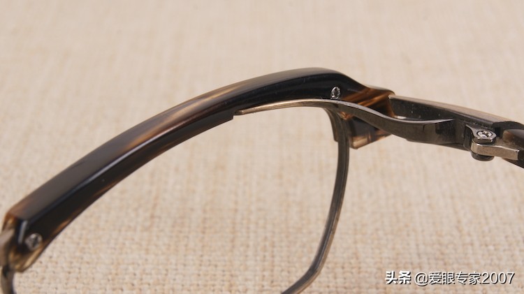 日本SPIVVY眼镜介绍，以及SPIVVY纯钛眼镜的修理维修