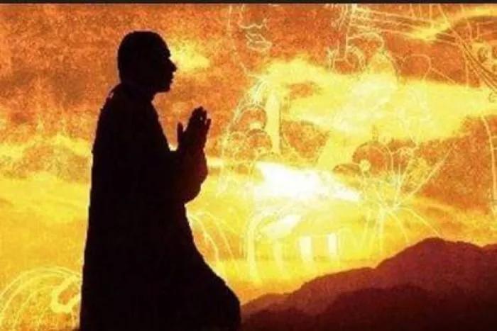 *反造**者用它发动起义，统治者用它治理国家，这奇书究竟写了什么？