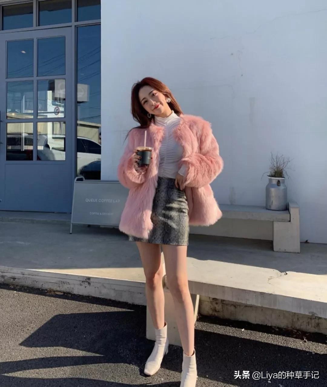 半裙+外套，连衣裙+外套=今春王炸组合