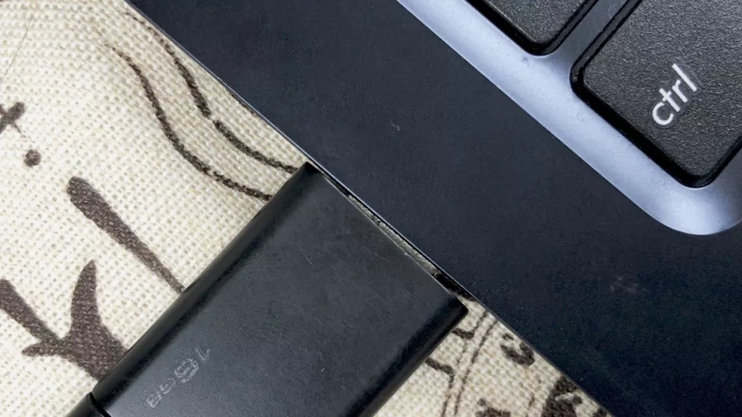 小鑫课堂|有了新硬盘,怎么装新系统