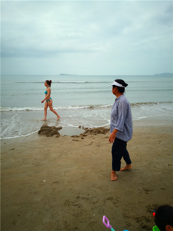 海南兰海美丽新海岸,海南8月风景