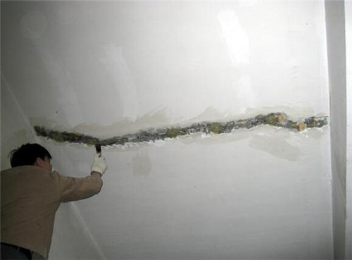 房屋漏水怎样处理最好视频教程,房屋漏水有什么方法处理