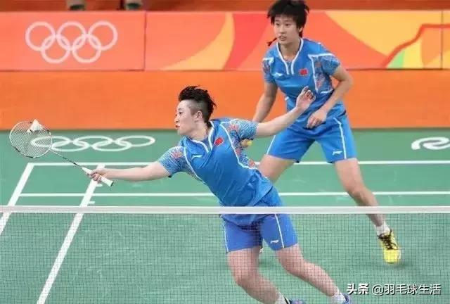 双打羽毛球实战最实用技巧,双打羽毛球思路和打法