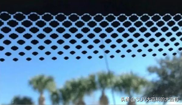 用啥砸车玻璃能砸碎,砸车门玻璃怎么砸才能砸坏