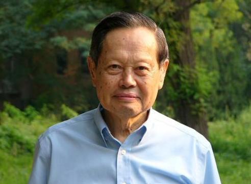 杨振宁和翁帆现在结婚吗,杨振宁同翁帆结婚相差多大