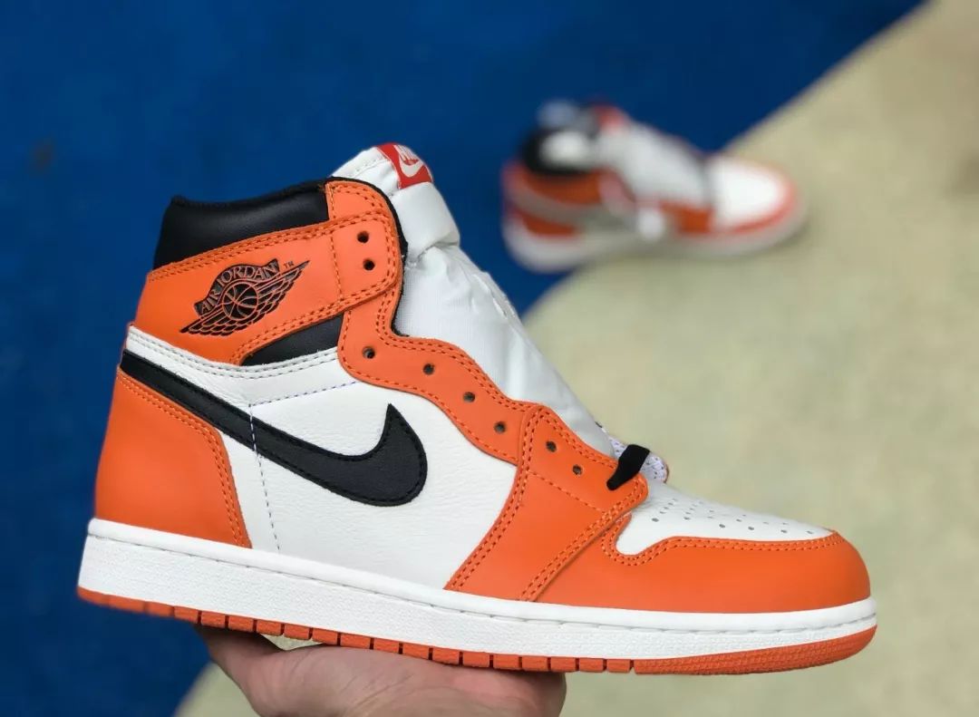 权志龙鞋带系法2.0,权志龙联名nike白鞋鞋带怎么系