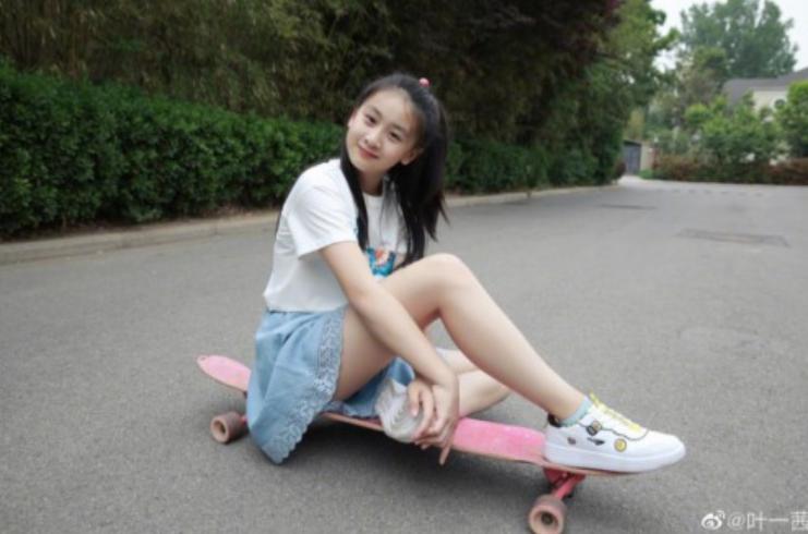 小黄人联名款式,小黄人联名有哪些