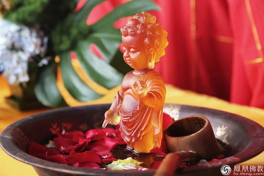 佛陀是如何达到启蒙这个境界的,佛陀如何教儿子