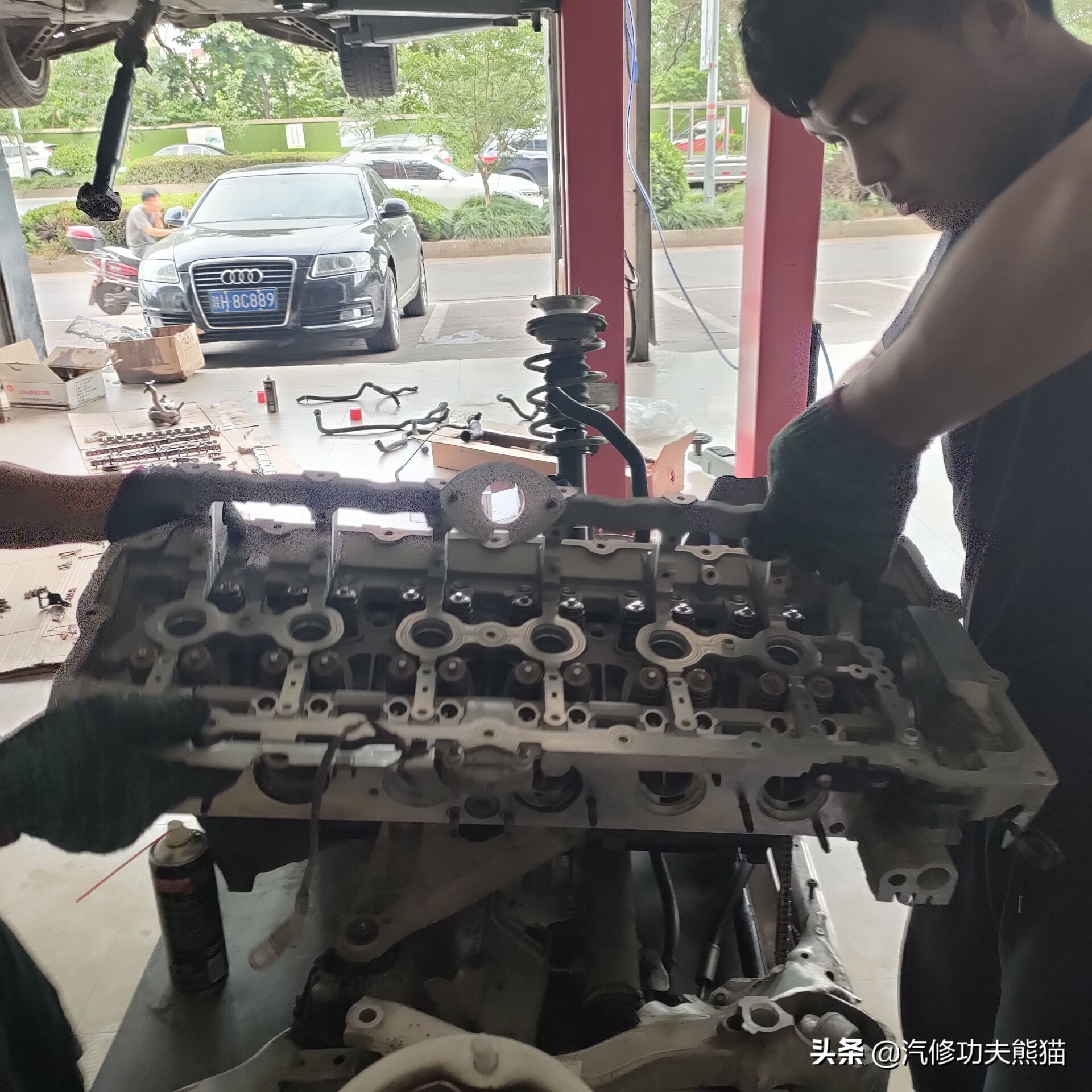 宝马e90325i2007款,宝马e90漏机油通病