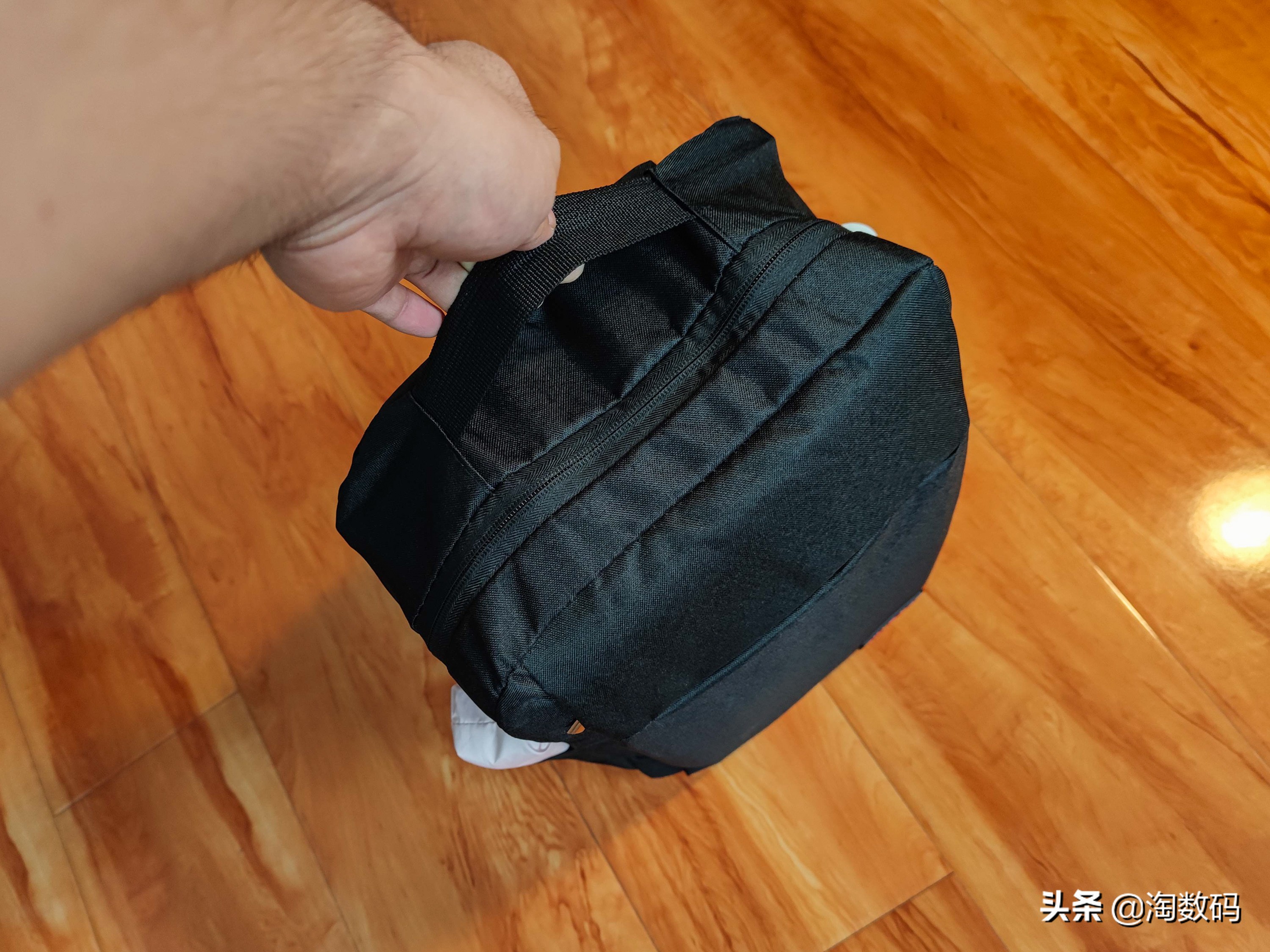 9块9双肩包,双肩包9d尼龙