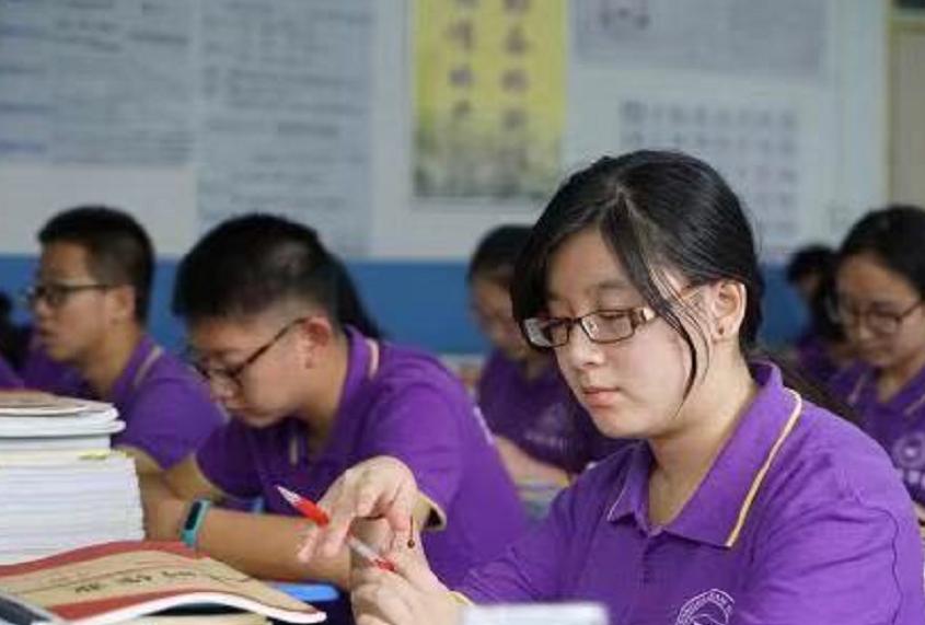 取消三本后原来的三本大学怎么办,三本取消了考本科是不是难了