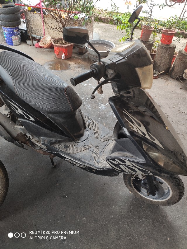 雅马哈福喜100c发动机码在哪里,雅马哈100踏板摩托车启动不着火