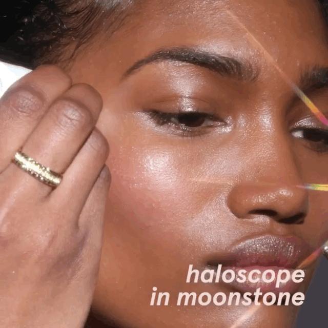 带你看一下颜值高好用的好物,带你们看看美妆博主的底妆