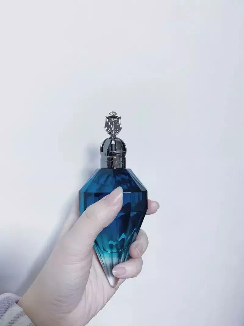 推荐一款女生纯欲撩人的大牌香水,男士必须知道的五款女士香水