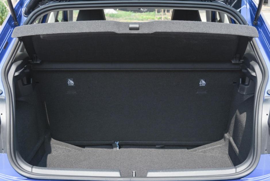 polo油耗1.5实际油耗一公里多少钱,2021款polo真实优点