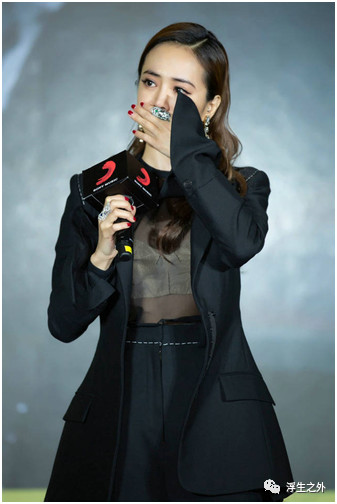 为什么被劈腿后越来越自卑,被劈腿的女孩的心理