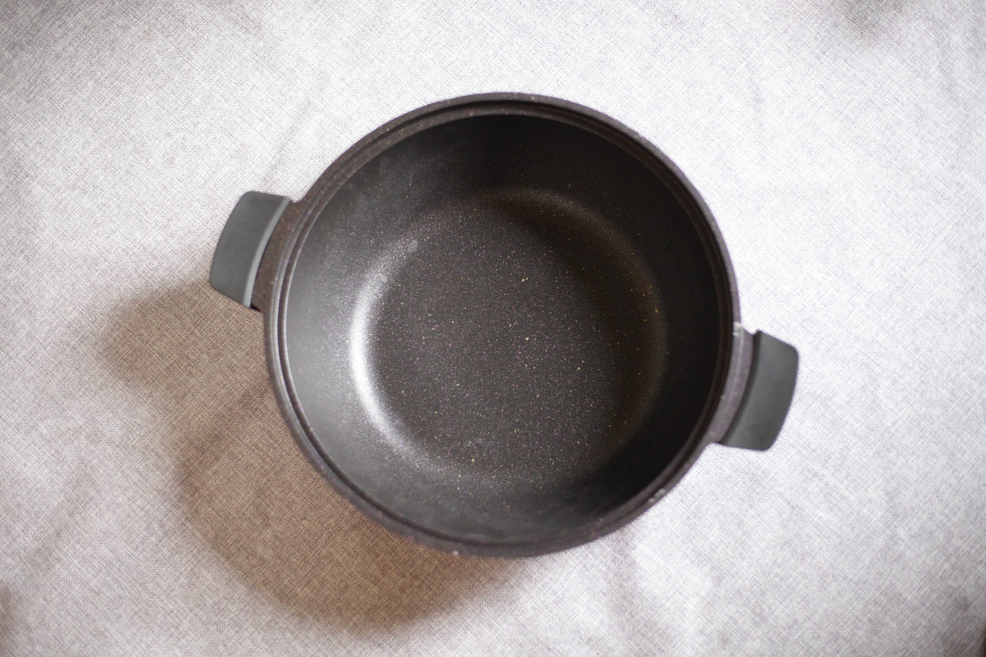 走近氪学｜粘锅退款！打死都不粘的不粘锅？