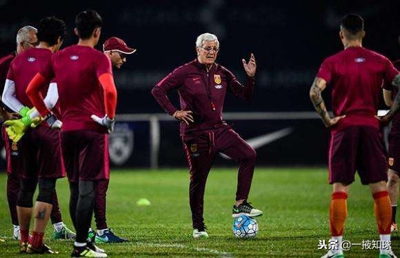 中国u23男足军训,男足军训左右不分