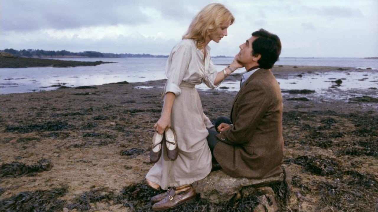 阿伦雷乃的广岛之恋属于什么电影,阿伦·雷乃的《广岛之恋》评价