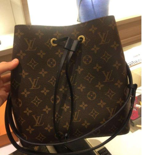 香奈儿经典款全线涨价最高达25%,香奈儿贵些还是lv贵些