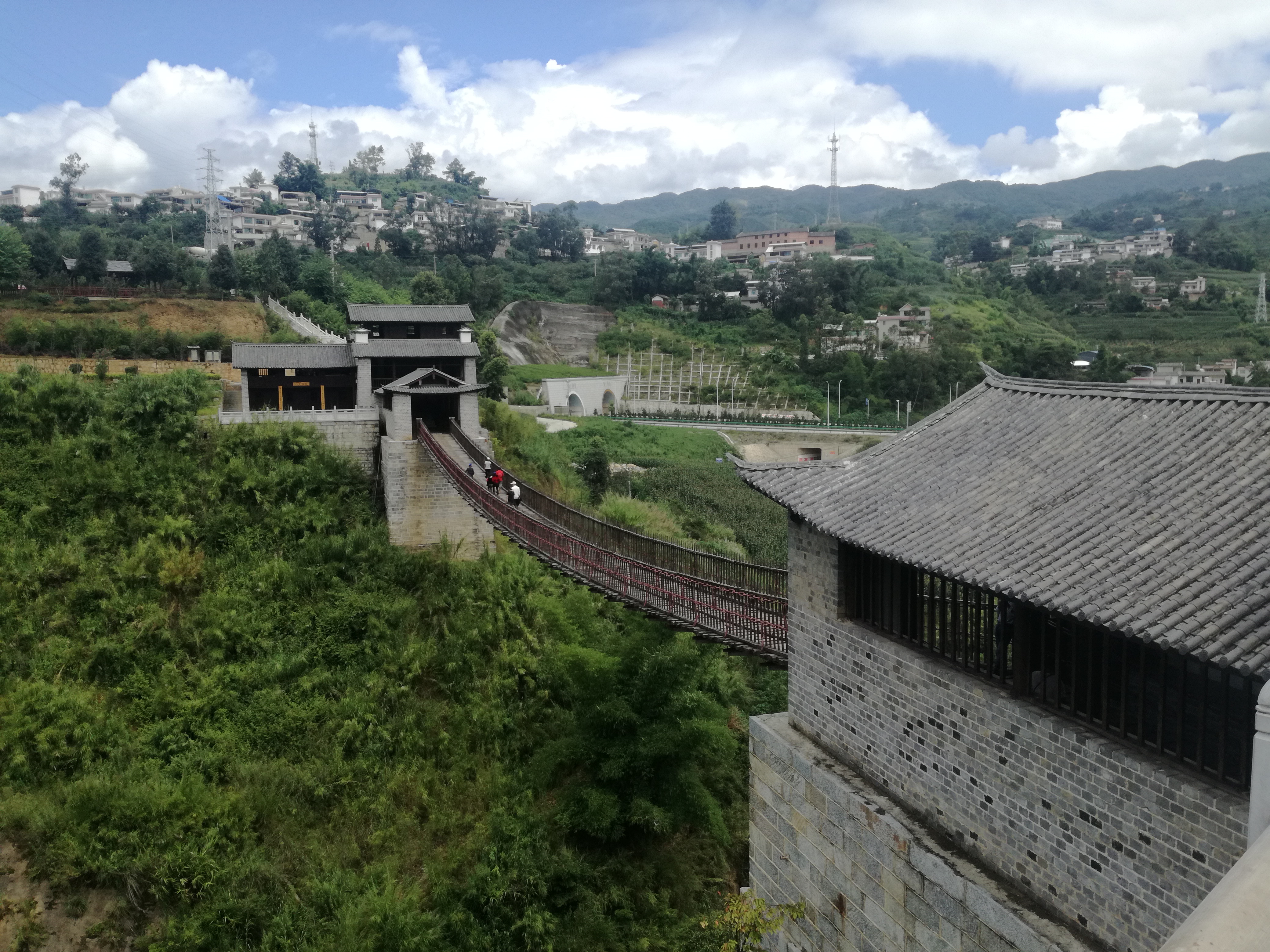 游玩凤庆,临沧市凤庆县景点青龙桥