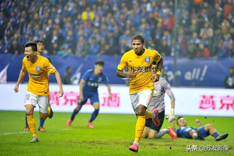 江苏队夺冠图片,江苏队首夺冠军