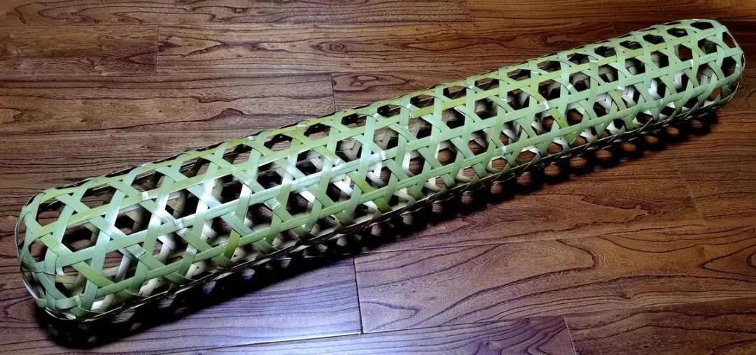 古代纳凉神器赢了空调？河南大爷砸20多万住地下室，爆卖2000个