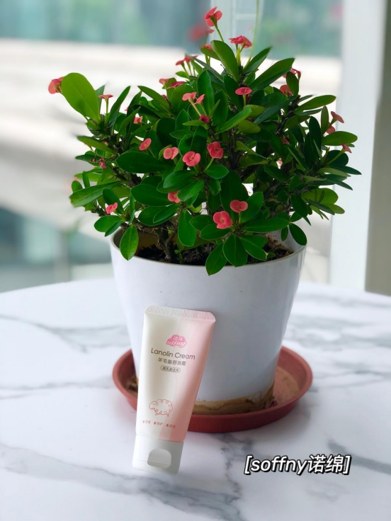 没用完的乳可以当护手霜吗,没用完瓶装润肤乳