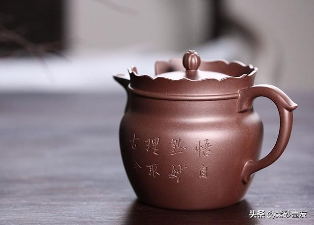 紫砂壶冬天用会裂吗,冬天紫砂壶为什么会炸底