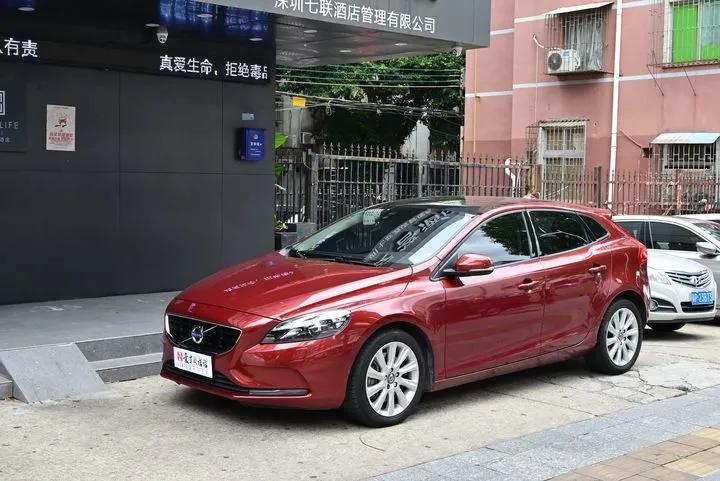 10万预算买沃尔沃v60,10万买沃尔沃xc40二手车