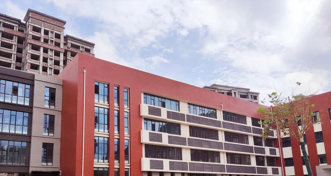 巨山花园别墅在什么区,巨山花园洋房一楼带院