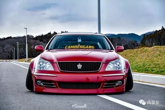 十二代皇冠经典传奇,为什么说12代皇冠是经典