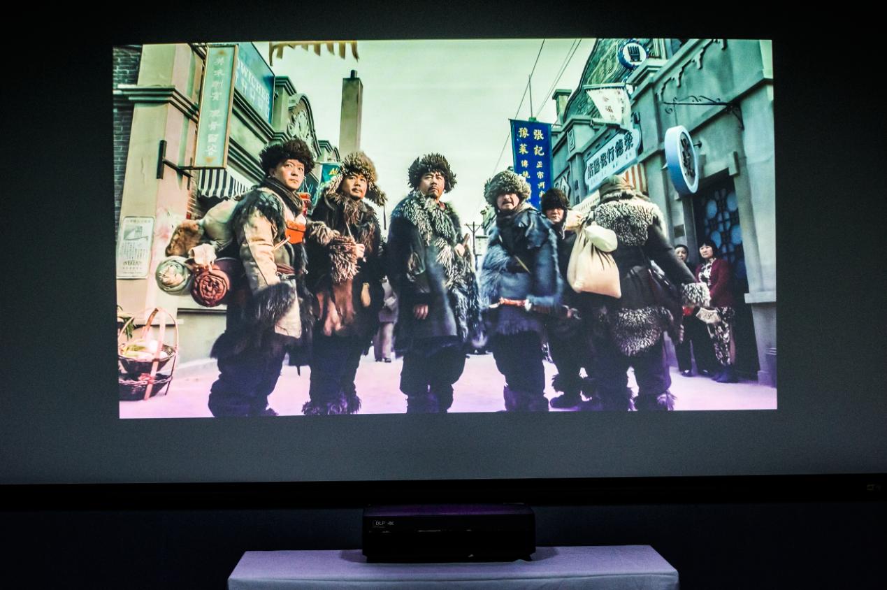 长虹激光电视v8s和x6u对比,长虹激光电视V7评测