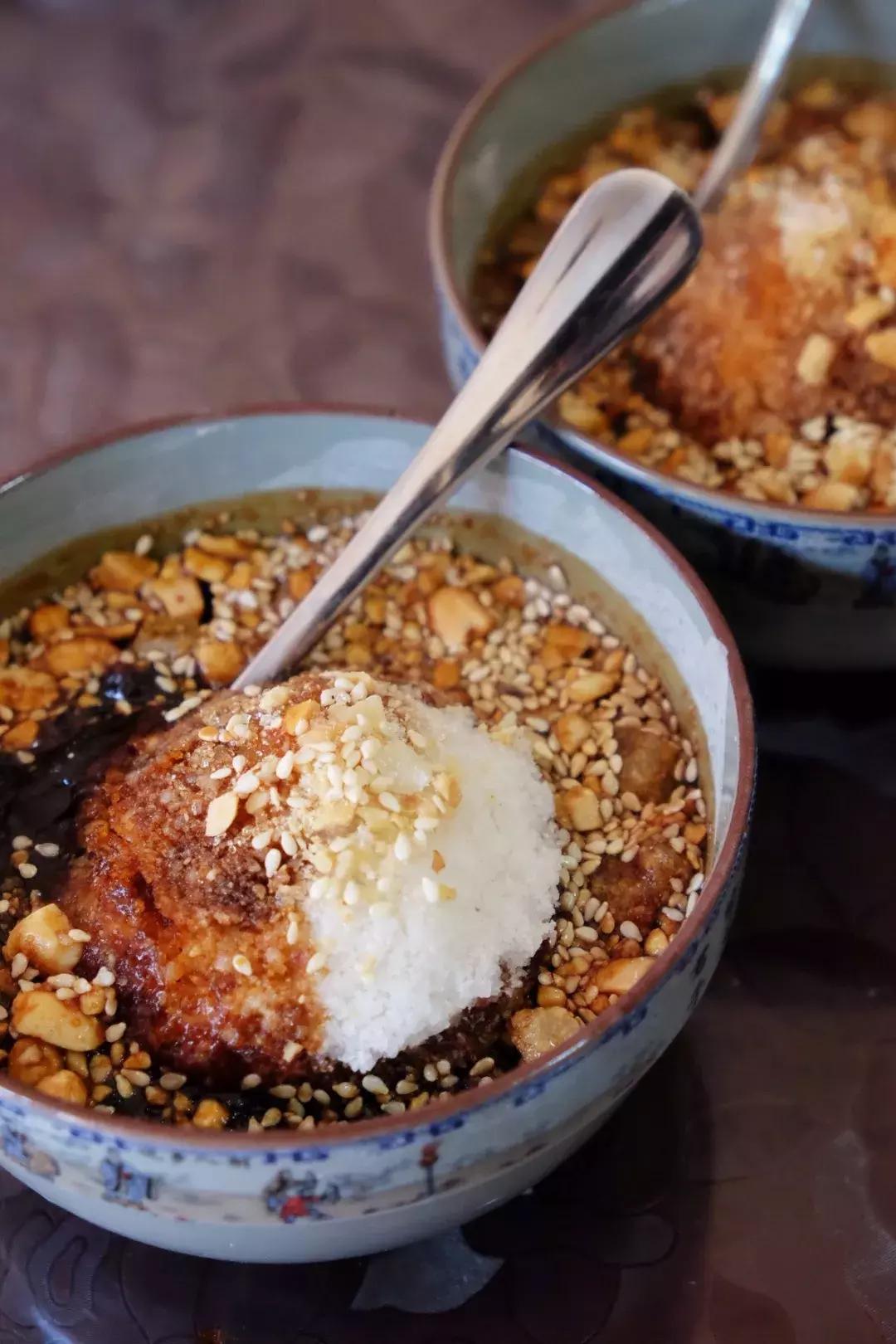 贵阳最好吃的糕粑稀饭,贵阳青岩古镇哪家糕粑稀饭正宗