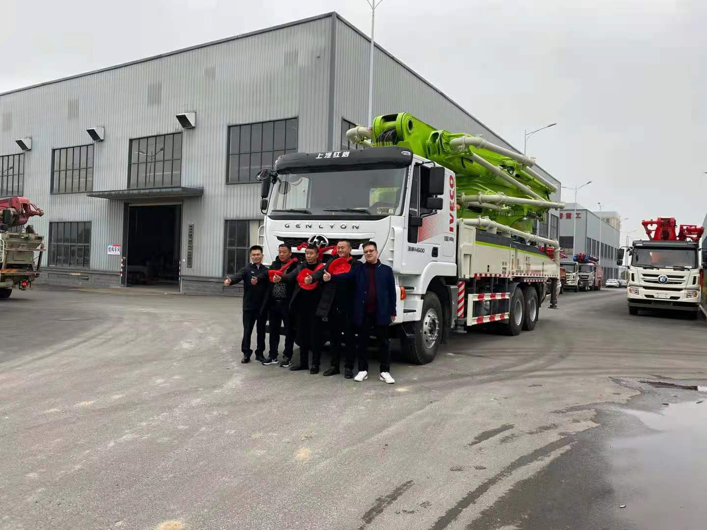 搅拌泵车一体机报价,4米2泵车一体搅拌机