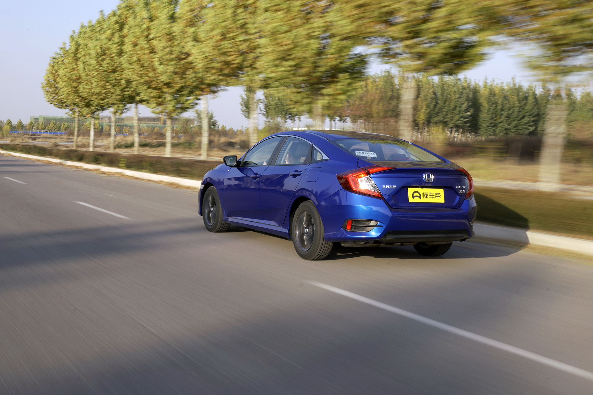 手动思域pk自动思域,哪代思域手动挡最好