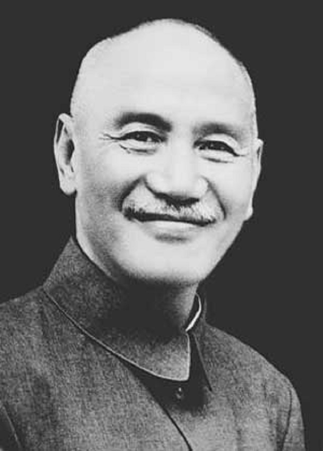 开国拟授将军，多少黄埔生？彭总：81个，主席：蒋校长要生气喽