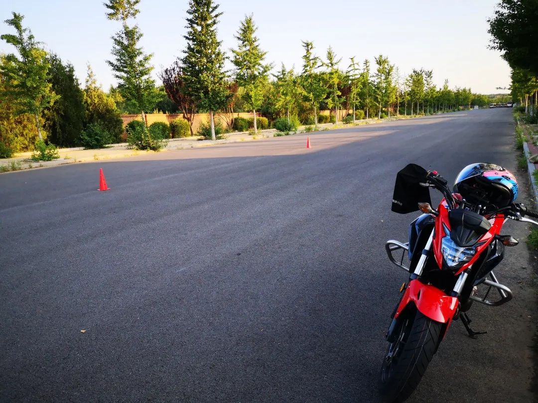 玛吉斯汽车评测,2017款玛吉斯