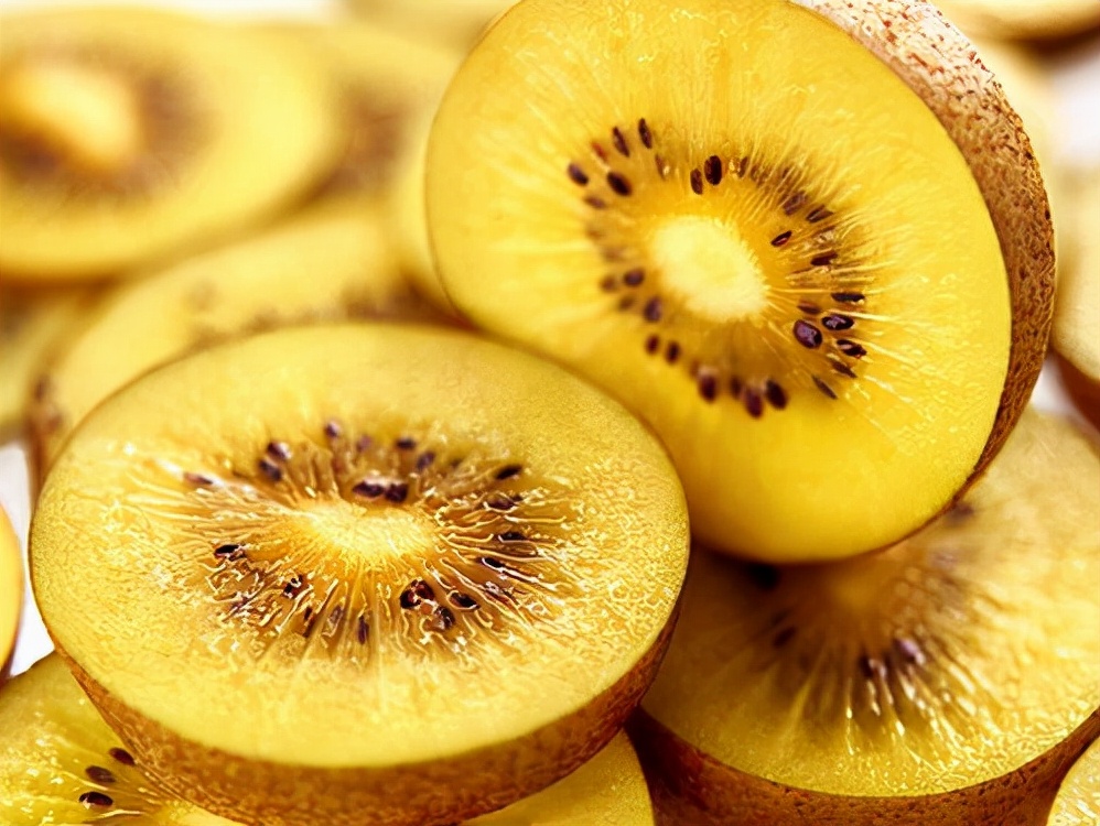 猕猴桃是红心好还是绿心好,猕猴桃是红心的好还是绿色的好