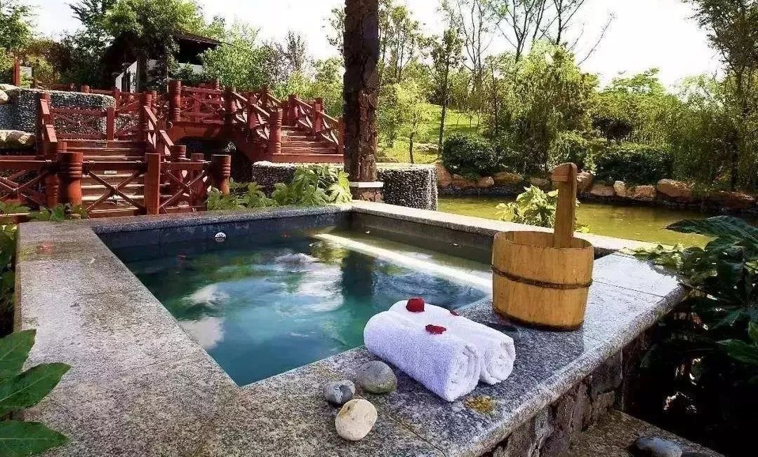 武汉温泉推荐冬季室外,冬天武汉泡温泉