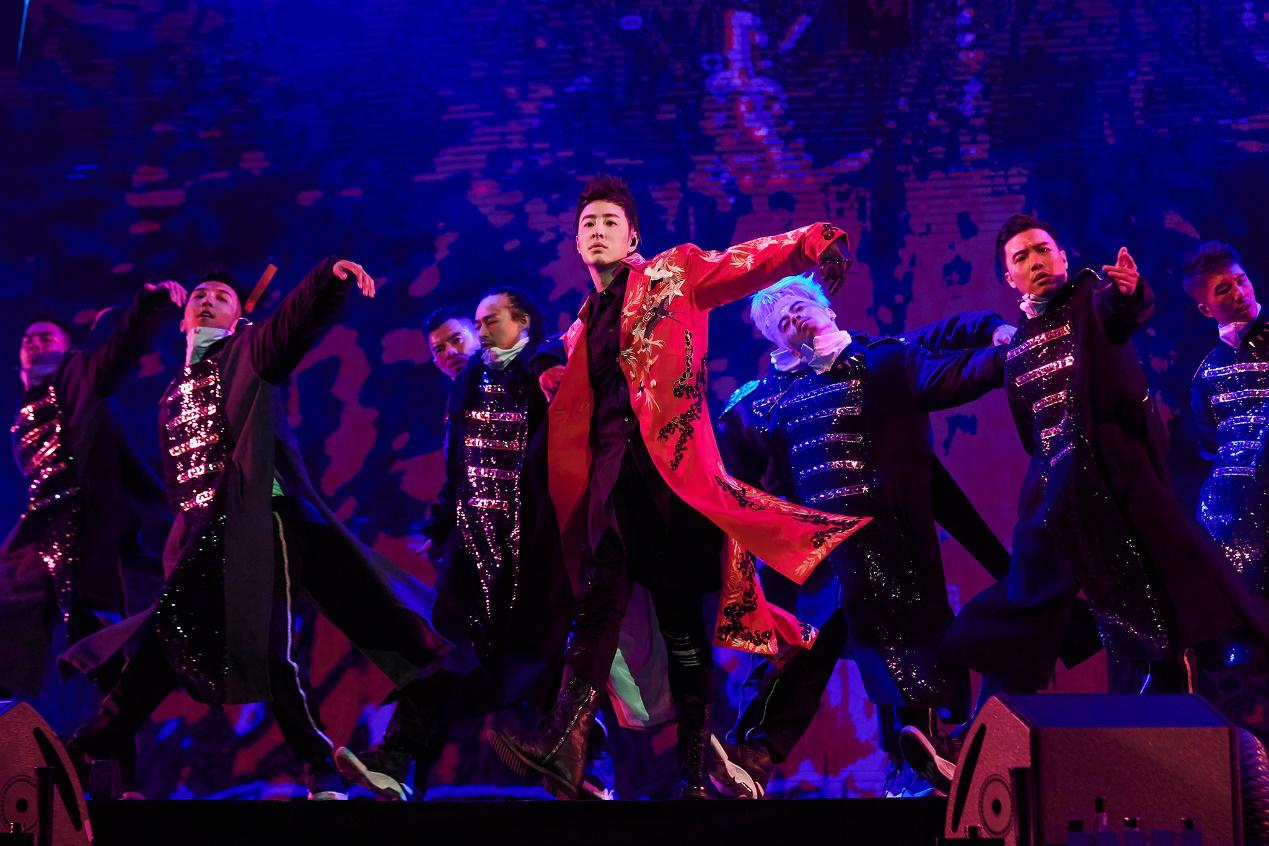 鱼洞华熙潘玮柏,潘玮柏重庆华熙live