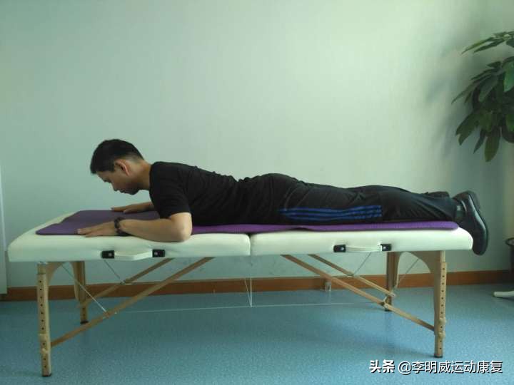 腰间盘突出睡硬板床越来越疼,多少人受睡眠不良影响