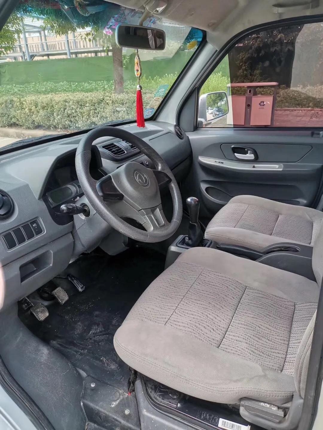 2012年东风小康c37,2017年东风小康c32什么配置