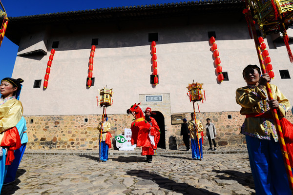 全南石为土围屋介绍,客家土围楼图片