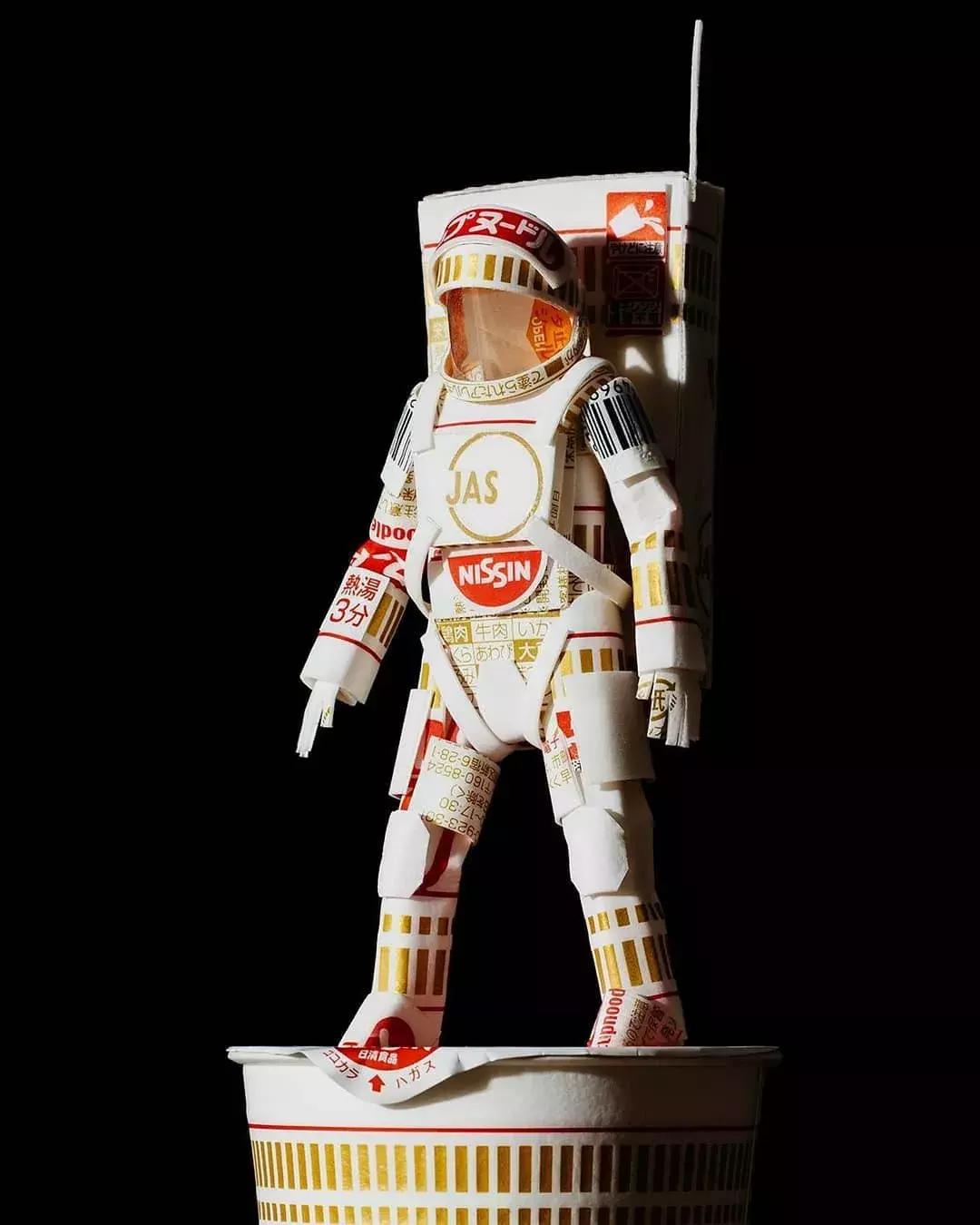 泡面武士，咖啡火车！日本空箱职人将废纸盒玩儿出了新花样