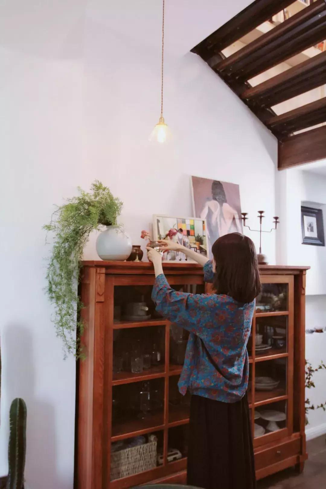 家具不要买太多极简生活,家具都是捡来的